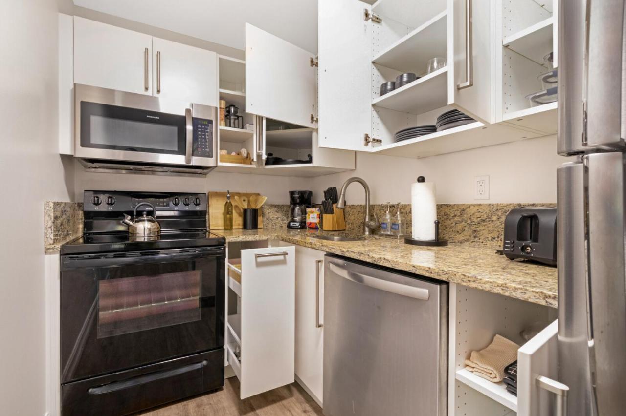 الشقق الفندقية غرب شاطئ بالمفي  Roami At Clematis Street Lofts المظهر الخارجي الصورة