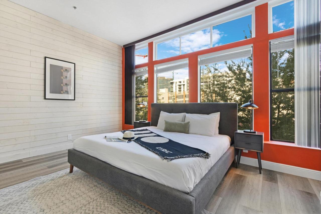 الشقق الفندقية غرب شاطئ بالمفي  Roami At Clematis Street Lofts المظهر الخارجي الصورة